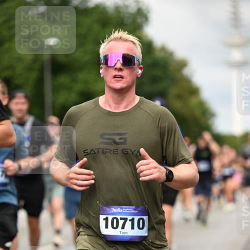 29.06.2025 - hella hamburg halbmarathon Dr. Thomas Lammeyer http://msf.ph/oto/8504326 29.06.2025 10:26:31 Kennedybrücke 1269, 1294, 1419, 1598, 1963, 2063, 2172, 2351, 2919, 3108, 3172, 3458, 3735, 3768, 3910, 3946, 3995, 4113, 4114, 4131, 4375, 4376, 4556, 4559, 4829, 5079, 6030, 6303, 6307, 6676, 6805, 6820, 6849, 6899, 6977, 7097, 7162, 7794, 8511, 8855, 8884, 8954, 9204, 9516, 9807, 10167, 10241, 10663, 10710, 10739, 10902, 10961, 11046 meine-sportfotos.de
