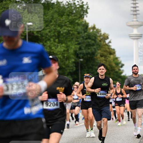 29.06.2025 - hella hamburg halbmarathon Dr. Thomas Lammeyer http://msf.ph/oto/8504375 29.06.2025 10:26:34 Kennedybrücke 1294, 1419, 1598, 1963, 2063, 2172, 2351, 2919, 3108, 3172, 3458, 3735, 3768, 3910, 3946, 3995, 4113, 4114, 4131, 4366, 4376, 4556, 4559, 4829, 4970, 5079, 6030, 6303, 6307, 6676, 6805, 6820, 6849, 6899, 6977, 7097, 7162, 7794, 8511, 8855, 8884, 8931, 8954, 9204, 9516, 9807, 10065, 10241, 10663, 10710, 10739, 10961, 11046 meine-sportfotos.de