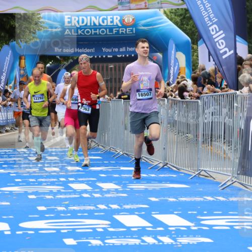 29.06.2025 - hella hamburg halbmarathon Strokosch-Dieckow http://msf.ph/oto/8504423 29.06.2025 10:41:55 Ziel 1169, 5690, 6593, 7092, 7363, 8694, 11417, 11765, 12292, 13196, 15521, 15846, 15935, 16507, 17864, 17926, 18920, 19046 meine-sportfotos.de