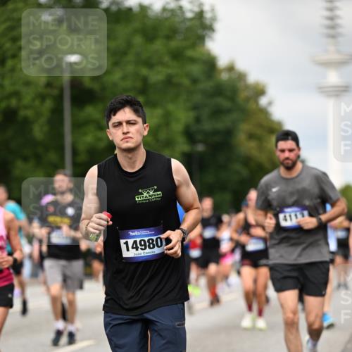 29.06.2025 - hella hamburg halbmarathon Dr. Thomas Lammeyer http://msf.ph/oto/8504451 29.06.2025 10:26:37 Kennedybrücke 1294, 1419, 1598, 1963, 2063, 2172, 2351, 2919, 3108, 3172, 3458, 3735, 3768, 3910, 3946, 3995, 4113, 4114, 4131, 4366, 4556, 4559, 4829, 4970, 5079, 6030, 6049, 6303, 6307, 6805, 6820, 6826, 6849, 6899, 6977, 7097, 7162, 7794, 7925, 8511, 8855, 8884, 8931, 9204, 9516, 9807, 10065, 10210, 10241, 10663, 10710, 10739, 10917, 10961, 11046 meine-sportfotos.de