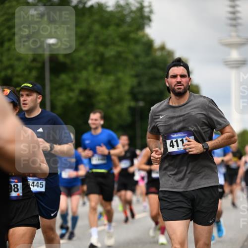 29.06.2025 - hella hamburg halbmarathon Dr. Thomas Lammeyer http://msf.ph/oto/8504488 29.06.2025 10:26:38 Kennedybrücke 1294, 1419, 1598, 2063, 2172, 2351, 2479, 3108, 3172, 3458, 3735, 3768, 3910, 3946, 3995, 4113, 4114, 4131, 4366, 4556, 4559, 4829, 4970, 5079, 6030, 6049, 6303, 6307, 6805, 6820, 6826, 6849, 6899, 6977, 7097, 7162, 7794, 7925, 8511, 8855, 8931, 9204, 9516, 9807, 10065, 10210, 10241, 10663, 10710, 10739, 10917, 10961, 11046 meine-sportfotos.de