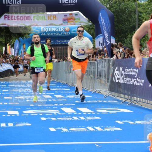 29.06.2025 - hella hamburg halbmarathon Strokosch-Dieckow http://msf.ph/oto/8504572 29.06.2025 10:41:51 Ziel 1169, 1763, 7092, 7363, 8694, 10415, 11765, 14346, 15521, 15935, 16507 meine-sportfotos.de