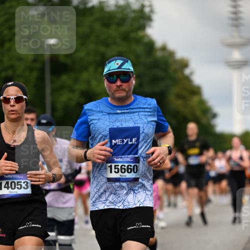 29.06.2025 - hella hamburg halbmarathon Dr. Thomas Lammeyer http://msf.ph/oto/8504583 29.06.2025 10:26:42 Kennedybrücke 1419, 1598, 2172, 2351, 2479, 2886, 3108, 3430, 3458, 3735, 3768, 3910, 3946, 3995, 4113, 4114, 4131, 4366, 4556, 4559, 4829, 4970, 5079, 6030, 6049, 6303, 6307, 6805, 6820, 6826, 6849, 6899, 6977, 7097, 7162, 7188, 7190, 7276, 7794, 7925, 8511, 8855, 8931, 9204, 9392, 9516, 10065, 10210, 10241, 10663, 10710, 10739, 10917, 10961, 11046 meine-sportfotos.de