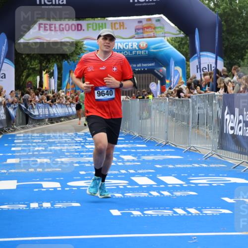 29.06.2025 - hella hamburg halbmarathon Strokosch-Dieckow http://msf.ph/oto/8505010 29.06.2025 10:41:39 Ziel 1512, 1763, 9640, 9885, 10894, 13714, 14275, 14346, 15535, 16084, 18442, 18491 meine-sportfotos.de