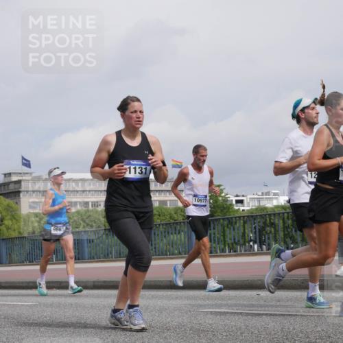 29.06.2025 - hella hamburg halbmarathon Luisa Fischer http://msf.ph/oto/8505173 29.06.2025 10:17:29 Kennedybrücke 1480, 9663, 1131, 10977, 12, 7442, 1071, 1131, 1480, 3020, 3025, 3834, 5191, 6366, 6717, 6724, 7442, 8055, 9173, 9663, 10224 meine-sportfotos.de
