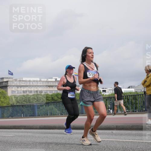 29.06.2025 - hella hamburg halbmarathon Luisa Fischer http://msf.ph/oto/8505194 29.06.2025 10:17:31 Kennedybrücke 67, 6717, 519, 1480, 1071, 1131, 1480, 1728, 3025, 3834, 5191, 6181, 6366, 6717, 6724, 7442, 8055, 8755, 9173, 9663, 10224 meine-sportfotos.de