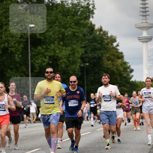 29.06.2025 - hella hamburg halbmarathon Dr. Thomas Lammeyer http://msf.ph/oto/8505199 29.06.2025 10:27:04 Kennedybrücke 2022, 2294, 2479, 2514, 2744, 2886, 3003, 3430, 3600, 3601, 3769, 4190, 4266, 4366, 4969, 4970, 5629, 5798, 5838, 6048, 6049, 6747, 6784, 6785, 6826, 6881, 7188, 7190, 7276, 7891, 7925, 8355, 8715, 8931, 9256, 9392, 10088, 10210, 10432, 10573, 10917 meine-sportfotos.de