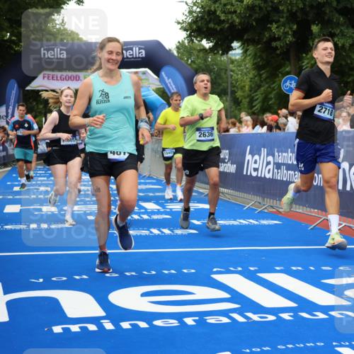 29.06.2025 - hella hamburg halbmarathon Strokosch-Dieckow http://msf.ph/oto/8505581 29.06.2025 10:51:19 Ziel 1461, 1817, 2364, 2411, 2636, 2718, 2946, 4404, 4814, 5600, 5820, 6657, 6776, 8316, 8930, 8989, 9214, 9476, 9656, 10480, 10667, 11124, 11422, 11512, 11625, 12016, 13047, 13792, 14865, 14994, 15871, 15950, 16357, 18019, 18489 meine-sportfotos.de