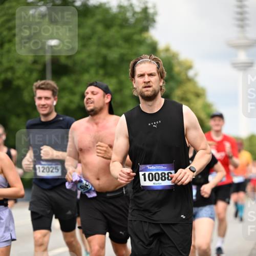 29.06.2025 - hella hamburg halbmarathon Dr. Thomas Lammeyer http://msf.ph/oto/8505659 29.06.2025 10:27:20 Kennedybrücke 1029, 1187, 1362, 1372, 1853, 2022, 2294, 2514, 3003, 3029, 3601, 3769, 4728, 4793, 4969, 5223, 5629, 5798, 5838, 6578, 6747, 6784, 6785, 7266, 7891, 7919, 8355, 8715, 9133, 9256, 9301, 9512, 9913, 10088 meine-sportfotos.de