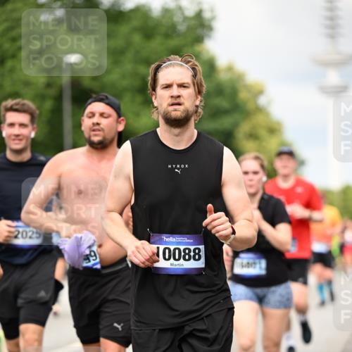 29.06.2025 - hella hamburg halbmarathon Dr. Thomas Lammeyer http://msf.ph/oto/8505680 29.06.2025 10:27:20 Kennedybrücke 1029, 1187, 1362, 1372, 1853, 2022, 2294, 2514, 3003, 3029, 3601, 3769, 4728, 4793, 4969, 5223, 5629, 5798, 5838, 6578, 6747, 6784, 6785, 7266, 7891, 7919, 8355, 8715, 9133, 9256, 9301, 9512, 9913, 10088 meine-sportfotos.de