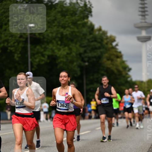 29.06.2025 - hella hamburg halbmarathon Dr. Thomas Lammeyer http://msf.ph/oto/8506085 29.06.2025 10:27:34 Kennedybrücke 1029, 1187, 1362, 1372, 1382, 1853, 2294, 2925, 3013, 3029, 4728, 4793, 5223, 5343, 6578, 7266, 7919, 8687, 8688, 9133, 9301, 9512, 9913 meine-sportfotos.de