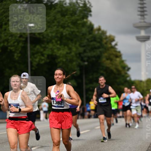 29.06.2025 - hella hamburg halbmarathon Dr. Thomas Lammeyer http://msf.ph/oto/8506089 29.06.2025 10:27:34 Kennedybrücke 1029, 1187, 1362, 1372, 1382, 1853, 2294, 2925, 3013, 3029, 4728, 4793, 5223, 5343, 6578, 7266, 7919, 8687, 8688, 9133, 9301, 9512, 9913 meine-sportfotos.de