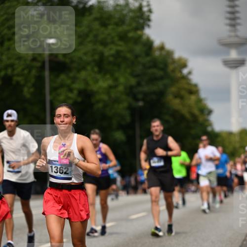 29.06.2025 - hella hamburg halbmarathon Dr. Thomas Lammeyer http://msf.ph/oto/8506103 29.06.2025 10:27:35 Kennedybrücke 1029, 1187, 1362, 1372, 1382, 1853, 2925, 3013, 3029, 4728, 4793, 5223, 5343, 6578, 7266, 7919, 8687, 8688, 9133, 9301, 9512, 9913 meine-sportfotos.de