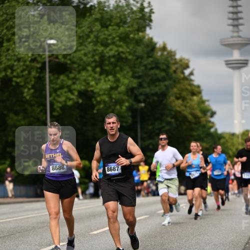 29.06.2025 - hella hamburg halbmarathon Dr. Thomas Lammeyer http://msf.ph/oto/8506149 29.06.2025 10:27:36 Kennedybrücke 1029, 1187, 1362, 1372, 1382, 1853, 2925, 3013, 3029, 4728, 4793, 5343, 6578, 7919, 8687, 8688, 9133, 9301, 9512, 9913 meine-sportfotos.de