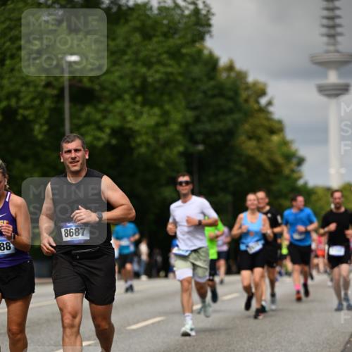29.06.2025 - hella hamburg halbmarathon Dr. Thomas Lammeyer http://msf.ph/oto/8506185 29.06.2025 10:27:38 Kennedybrücke 1029, 1187, 1362, 1372, 1382, 1853, 2925, 3013, 3029, 4728, 4793, 5343, 8687, 8688, 9133, 9301, 9512, 9877, 9913 meine-sportfotos.de