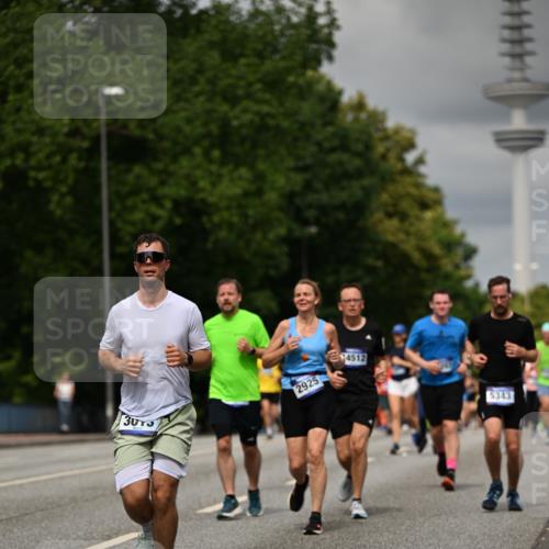 29.06.2025 - hella hamburg halbmarathon Dr. Thomas Lammeyer http://msf.ph/oto/8506252 29.06.2025 10:27:40 Kennedybrücke 1003, 1029, 1187, 1362, 1382, 2925, 3013, 3029, 4728, 4793, 5343, 8687, 8688, 9133, 9301, 9512, 9877, 9913 meine-sportfotos.de