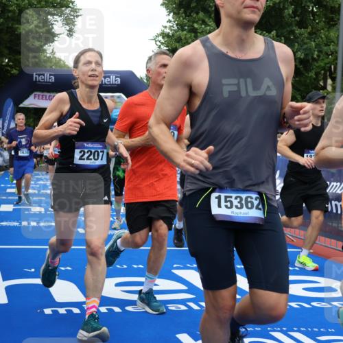 29.06.2025 - hella hamburg halbmarathon Strokosch-Dieckow http://msf.ph/oto/8506334 29.06.2025 10:50:58 Ziel 1466, 1630, 2207, 3654, 4077, 7052, 7369, 8117, 8205, 8261, 8572, 8704, 10215, 10508, 10603, 11551, 12778, 13008, 13687, 14125, 15362, 15395, 15643, 16285, 17221, 17384, 18066, 18350 meine-sportfotos.de