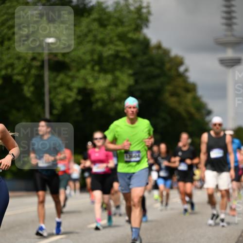 29.06.2025 - hella hamburg halbmarathon Dr. Thomas Lammeyer http://msf.ph/oto/8506507 29.06.2025 10:27:51 Kennedybrücke 1003, 1048, 1382, 2125, 2925, 3013, 3457, 4464, 5343, 5406, 6502, 7021, 7029, 7820, 8181, 8687, 8688, 8716, 9877, 10649 meine-sportfotos.de