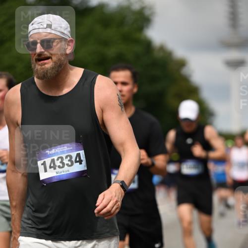 29.06.2025 - hella hamburg halbmarathon Dr. Thomas Lammeyer http://msf.ph/oto/8506815 29.06.2025 10:28:02 Kennedybrücke 1003, 1048, 1382, 1444, 2125, 2489, 3034, 3285, 3457, 4464, 4684, 5406, 6502, 7021, 7029, 7820, 8031, 8181, 8716, 9217, 9877, 10649 meine-sportfotos.de