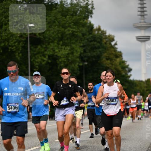 29.06.2025 - hella hamburg halbmarathon Dr. Thomas Lammeyer http://msf.ph/oto/8506939 29.06.2025 10:28:06 Kennedybrücke 1003, 1048, 1444, 2108, 2125, 2489, 3034, 3285, 3457, 4464, 4684, 5406, 6502, 7021, 7029, 7820, 8031, 8181, 8716, 9217, 9877, 10649 meine-sportfotos.de