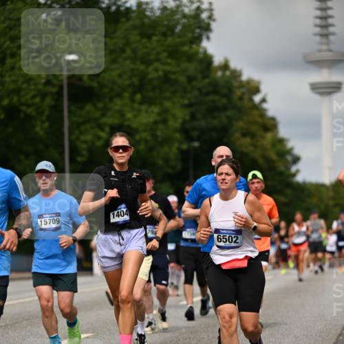 29.06.2025 - hella hamburg halbmarathon Dr. Thomas Lammeyer http://msf.ph/oto/8506952 29.06.2025 10:28:07 Kennedybrücke 1003, 1048, 1444, 2108, 2125, 2489, 3034, 3285, 3457, 4391, 4464, 4684, 5406, 6502, 7021, 7029, 7820, 8031, 8181, 8716, 9217, 9715, 9877, 10649 meine-sportfotos.de