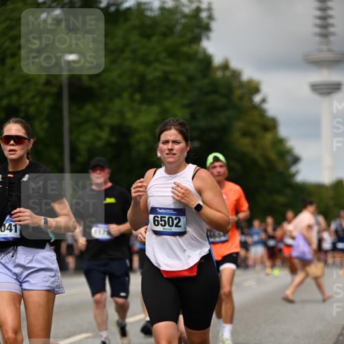 29.06.2025 - hella hamburg halbmarathon Dr. Thomas Lammeyer http://msf.ph/oto/8506997 29.06.2025 10:28:08 Kennedybrücke 1003, 1048, 1444, 2108, 2125, 2489, 3034, 3185, 3285, 3457, 4391, 4464, 4597, 4684, 5406, 6502, 7013, 7021, 7029, 7820, 8031, 8149, 8181, 8716, 9217, 9715, 10649 meine-sportfotos.de