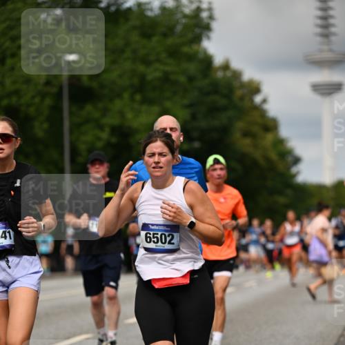 29.06.2025 - hella hamburg halbmarathon Dr. Thomas Lammeyer http://msf.ph/oto/8507000 29.06.2025 10:28:08 Kennedybrücke 1003, 1048, 1444, 2108, 2125, 2489, 3034, 3185, 3285, 3457, 4391, 4464, 4597, 4684, 5406, 6502, 7013, 7021, 7029, 7820, 8031, 8149, 8181, 8716, 9217, 9715, 10649 meine-sportfotos.de