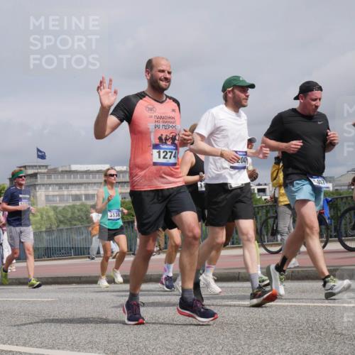29.06.2025 - hella hamburg halbmarathon Luisa Fischer http://msf.ph/oto/8507006 29.06.2025 10:20:52 Kennedybrücke 12553, 1622, 3138, 38, 1274, 2043, 5447, 1015, 1274, 1458, 1622, 1749, 2094, 2931, 3138, 3292, 5002, 5004, 8144, 8607, 10509, 10677 meine-sportfotos.de