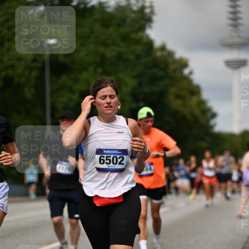 29.06.2025 - hella hamburg halbmarathon Dr. Thomas Lammeyer http://msf.ph/oto/8507009 29.06.2025 10:28:08 Kennedybrücke 1003, 1048, 1444, 2108, 2125, 2489, 3034, 3185, 3285, 3457, 4391, 4464, 4597, 4684, 5406, 6502, 7013, 7021, 7029, 7820, 8031, 8149, 8181, 8716, 9217, 9715, 10649 meine-sportfotos.de