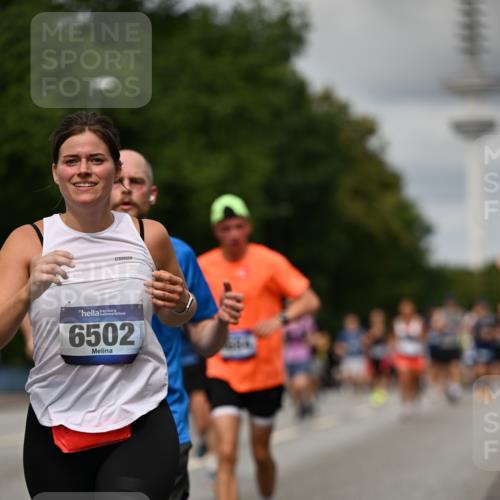 29.06.2025 - hella hamburg halbmarathon Dr. Thomas Lammeyer http://msf.ph/oto/8507024 29.06.2025 10:28:09 Kennedybrücke 1003, 1048, 1444, 2108, 2125, 2489, 3034, 3185, 3285, 3457, 4391, 4464, 4597, 4684, 5406, 5661, 6502, 7013, 7021, 7029, 7820, 8031, 8149, 8181, 8716, 9217, 9715, 10649 meine-sportfotos.de