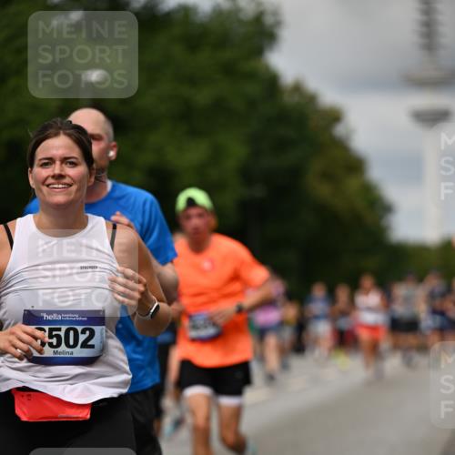 29.06.2025 - hella hamburg halbmarathon Dr. Thomas Lammeyer http://msf.ph/oto/8507025 29.06.2025 10:28:09 Kennedybrücke 1003, 1048, 1444, 2108, 2125, 2489, 3034, 3185, 3285, 3457, 4391, 4464, 4597, 4684, 5406, 5661, 6502, 7013, 7021, 7029, 7820, 8031, 8149, 8181, 8716, 9217, 9715, 10649 meine-sportfotos.de