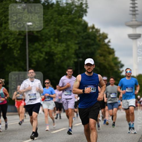 29.06.2025 - hella hamburg halbmarathon Dr. Thomas Lammeyer http://msf.ph/oto/8507377 29.06.2025 10:28:30 Kennedybrücke 1005, 1009, 1304, 1444, 1545, 2108, 2489, 2766, 3185, 3579, 4122, 4391, 4597, 4646, 4993, 5055, 5160, 5258, 5260, 5661, 7013, 8031, 8141, 8149, 8297, 8676, 8717, 9603, 9715, 11300, 11415 meine-sportfotos.de