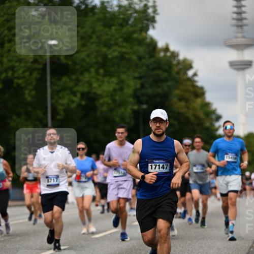29.06.2025 - hella hamburg halbmarathon Dr. Thomas Lammeyer http://msf.ph/oto/8507378 29.06.2025 10:28:30 Kennedybrücke 1005, 1009, 1304, 1444, 1545, 2108, 2489, 2766, 3185, 3579, 4122, 4391, 4597, 4646, 4993, 5055, 5160, 5258, 5260, 5661, 7013, 8031, 8141, 8149, 8297, 8676, 8717, 9603, 9715, 11300, 11415 meine-sportfotos.de