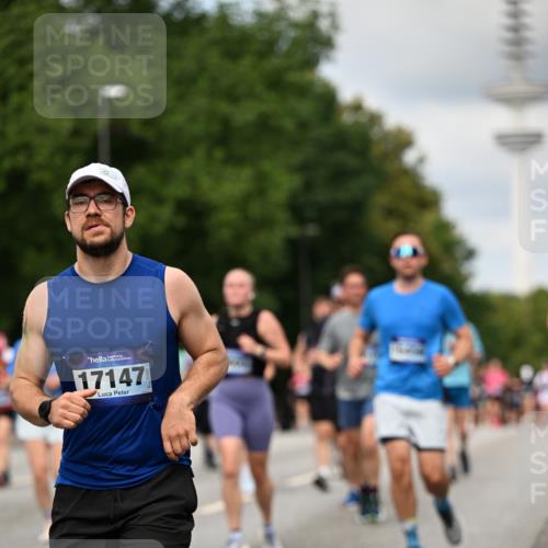 29.06.2025 - hella hamburg halbmarathon Dr. Thomas Lammeyer http://msf.ph/oto/8507408 29.06.2025 10:28:32 Kennedybrücke 1005, 1009, 1304, 1444, 1545, 2108, 2489, 2766, 3185, 3579, 4122, 4391, 4597, 4646, 4993, 5055, 5160, 5258, 5260, 5661, 5954, 7013, 8031, 8141, 8149, 8297, 8676, 8717, 8918, 8920, 9603, 9715, 11300, 11415 meine-sportfotos.de