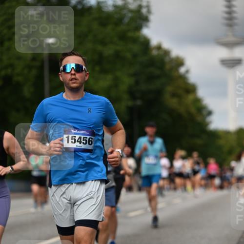 29.06.2025 - hella hamburg halbmarathon Dr. Thomas Lammeyer http://msf.ph/oto/8507451 29.06.2025 10:28:35 Kennedybrücke 1005, 1009, 1304, 1545, 2108, 2766, 3185, 3579, 4122, 4162, 4391, 4597, 4646, 4993, 5039, 5055, 5160, 5258, 5260, 5661, 5954, 7013, 7426, 8141, 8149, 8187, 8297, 8676, 8717, 8918, 8920, 9603, 9715, 11300, 11415 meine-sportfotos.de