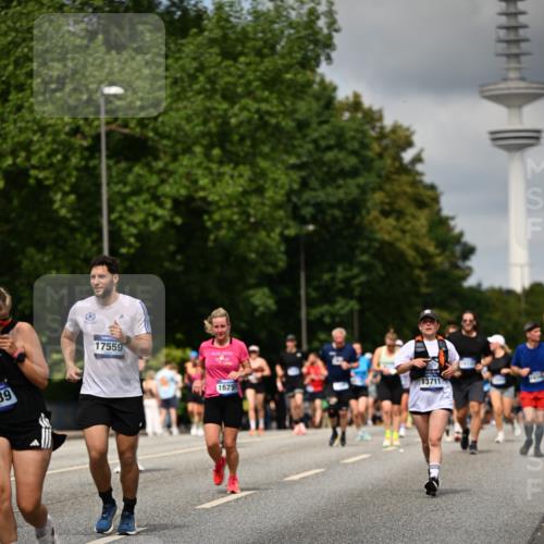 29.06.2025 - hella hamburg halbmarathon Dr. Thomas Lammeyer http://msf.ph/oto/8507689 29.06.2025 10:28:48 Kennedybrücke 1389, 1545, 2944, 3579, 4162, 4646, 4719, 4993, 5039, 5055, 5160, 5258, 5260, 5358, 5954, 7426, 7920, 8141, 8187, 8297, 8918, 8920, 10907, 11044 meine-sportfotos.de