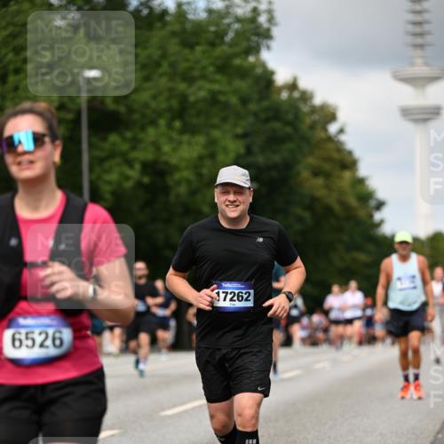 29.06.2025 - hella hamburg halbmarathon Dr. Thomas Lammeyer http://msf.ph/oto/8508078 29.06.2025 10:29:11 Kennedybrücke 1352, 1389, 1395, 2132, 2249, 2280, 2477, 2944, 3343, 3421, 3786, 4221, 4624, 4719, 5138, 5358, 5829, 5830, 6524, 6526, 7528, 7975, 8167, 8502, 9063, 10907, 11044, 11306, 11347 meine-sportfotos.de