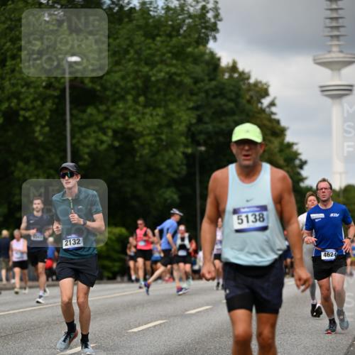 29.06.2025 - hella hamburg halbmarathon Dr. Thomas Lammeyer http://msf.ph/oto/8508188 29.06.2025 10:29:17 Kennedybrücke 1352, 1395, 2132, 2249, 2280, 2477, 2944, 3343, 3421, 3786, 4221, 4624, 4719, 5138, 5358, 5829, 5830, 6261, 6524, 6526, 7528, 7975, 8167, 8502, 9063, 10907, 11044, 11306, 11347 meine-sportfotos.de