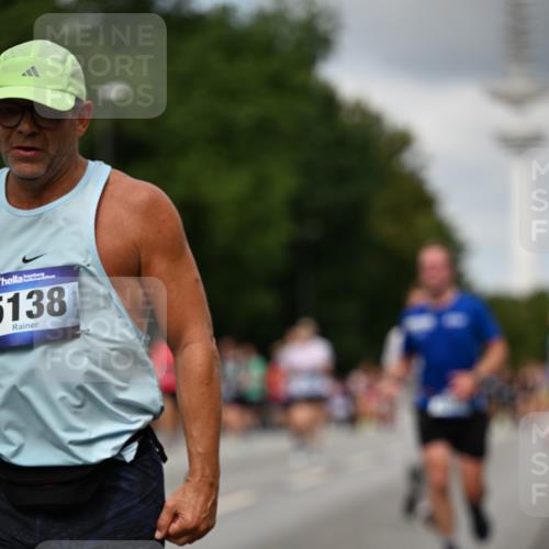 29.06.2025 - hella hamburg halbmarathon Dr. Thomas Lammeyer http://msf.ph/oto/8508206 29.06.2025 10:29:19 Kennedybrücke 1352, 1395, 2132, 2249, 2280, 2477, 3132, 3343, 3421, 3786, 4221, 4624, 5138, 5829, 5830, 6261, 6524, 6526, 7528, 7975, 8167, 8502, 9063, 11306, 11347 meine-sportfotos.de