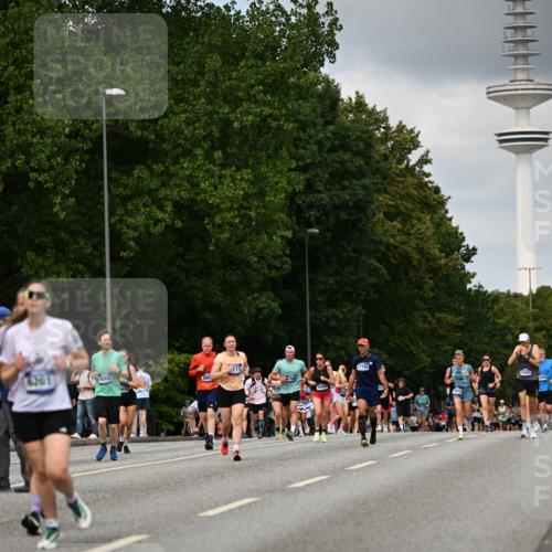 29.06.2025 - hella hamburg halbmarathon Dr. Thomas Lammeyer http://msf.ph/oto/8508292 29.06.2025 10:29:26 Kennedybrücke 1352, 2132, 2249, 2280, 3132, 3343, 3786, 4008, 4010, 4111, 4221, 4624, 5138, 5829, 5830, 6261, 7528, 8083, 8962, 9063, 9927, 11306 meine-sportfotos.de