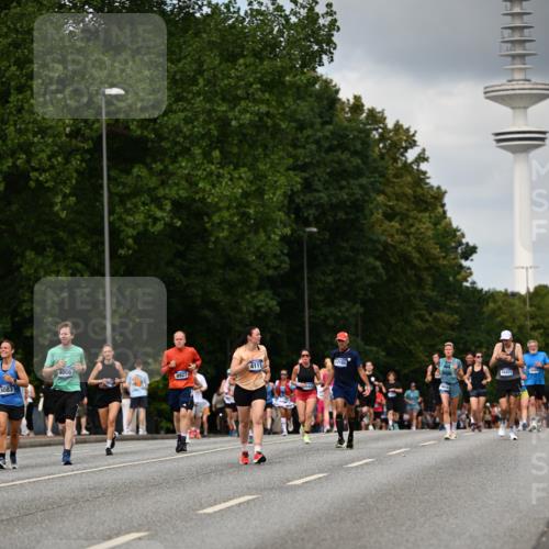 29.06.2025 - hella hamburg halbmarathon Dr. Thomas Lammeyer http://msf.ph/oto/8508323 29.06.2025 10:29:27 Kennedybrücke 1352, 2132, 2249, 2280, 3132, 3343, 3786, 4008, 4010, 4111, 4221, 4624, 4797, 5138, 5829, 5830, 6261, 8083, 8276, 8962, 9927, 11306 meine-sportfotos.de