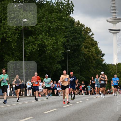 29.06.2025 - hella hamburg halbmarathon Dr. Thomas Lammeyer http://msf.ph/oto/8508354 29.06.2025 10:29:28 Kennedybrücke 1352, 2132, 2249, 2280, 3132, 3343, 4008, 4010, 4111, 4624, 4797, 5138, 5829, 5830, 6261, 8083, 8276, 8962, 9927 meine-sportfotos.de