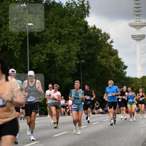 29.06.2025 - hella hamburg halbmarathon Dr. Thomas Lammeyer http://msf.ph/oto/8508388 29.06.2025 10:29:37 Kennedybrücke 1352, 2000, 3053, 3099, 3113, 3132, 4008, 4010, 4111, 4444, 4797, 5814, 6261, 7778, 8083, 8276, 8962, 9927 meine-sportfotos.de