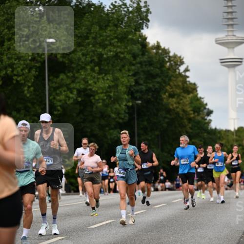 29.06.2025 - hella hamburg halbmarathon Dr. Thomas Lammeyer http://msf.ph/oto/8508389 29.06.2025 10:29:37 Kennedybrücke 1352, 2000, 3053, 3099, 3113, 3132, 4008, 4010, 4111, 4444, 4797, 5814, 6261, 7778, 8083, 8276, 8962, 9927 meine-sportfotos.de