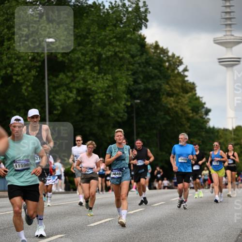 29.06.2025 - hella hamburg halbmarathon Dr. Thomas Lammeyer http://msf.ph/oto/8508396 29.06.2025 10:29:38 Kennedybrücke 1352, 2000, 3053, 3099, 3113, 3132, 3920, 4008, 4010, 4111, 4444, 4797, 5814, 6261, 7778, 8083, 8276, 8962, 9927, 11157 meine-sportfotos.de