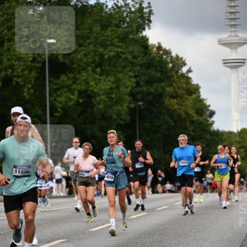 29.06.2025 - hella hamburg halbmarathon Dr. Thomas Lammeyer http://msf.ph/oto/8508401 29.06.2025 10:29:38 Kennedybrücke 1352, 2000, 3053, 3099, 3113, 3132, 3920, 4008, 4010, 4111, 4444, 4797, 5814, 6261, 7778, 8083, 8276, 8962, 9927, 11157 meine-sportfotos.de