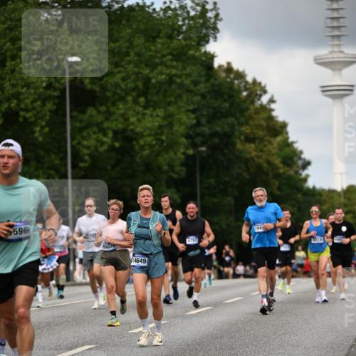 29.06.2025 - hella hamburg halbmarathon Dr. Thomas Lammeyer http://msf.ph/oto/8508406 29.06.2025 10:29:39 Kennedybrücke 1352, 1627, 2000, 3053, 3099, 3113, 3132, 3920, 4008, 4010, 4111, 4444, 4797, 5814, 6261, 7778, 8083, 8276, 8962, 9927, 11157 meine-sportfotos.de