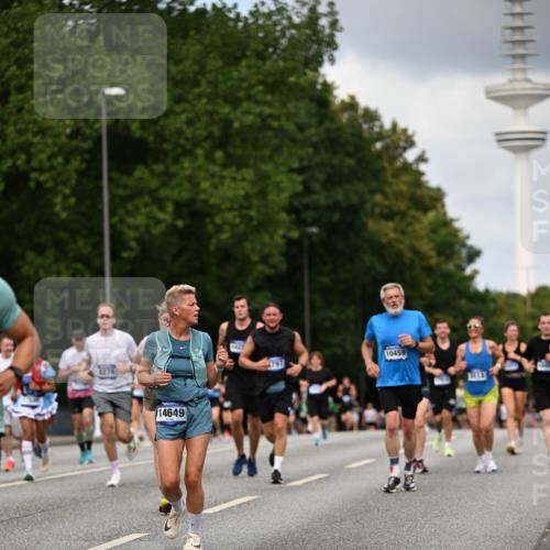 29.06.2025 - hella hamburg halbmarathon Dr. Thomas Lammeyer http://msf.ph/oto/8508417 29.06.2025 10:29:39 Kennedybrücke 1352, 1627, 2000, 3053, 3099, 3113, 3132, 3920, 4008, 4010, 4111, 4444, 4797, 5814, 6261, 7778, 8083, 8276, 8962, 9927, 11157 meine-sportfotos.de