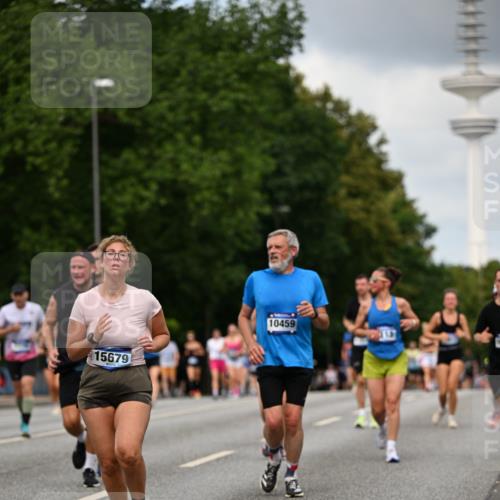 29.06.2025 - hella hamburg halbmarathon Dr. Thomas Lammeyer http://msf.ph/oto/8508458 29.06.2025 10:29:42 Kennedybrücke 1627, 2000, 3053, 3099, 3113, 3132, 3920, 4008, 4010, 4111, 4444, 4797, 5814, 6261, 7778, 8083, 8276, 8962, 9927, 11157 meine-sportfotos.de