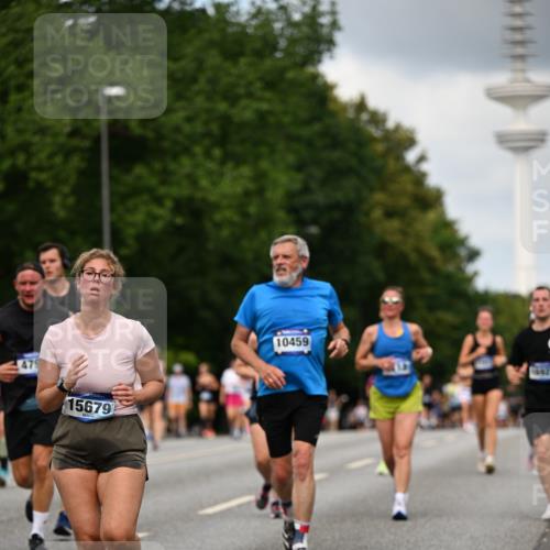 29.06.2025 - hella hamburg halbmarathon Dr. Thomas Lammeyer http://msf.ph/oto/8508468 29.06.2025 10:29:43 Kennedybrücke 1627, 2000, 3053, 3099, 3113, 3132, 3920, 4008, 4010, 4111, 4444, 4797, 5814, 7778, 8083, 8276, 8962, 9927, 11157 meine-sportfotos.de